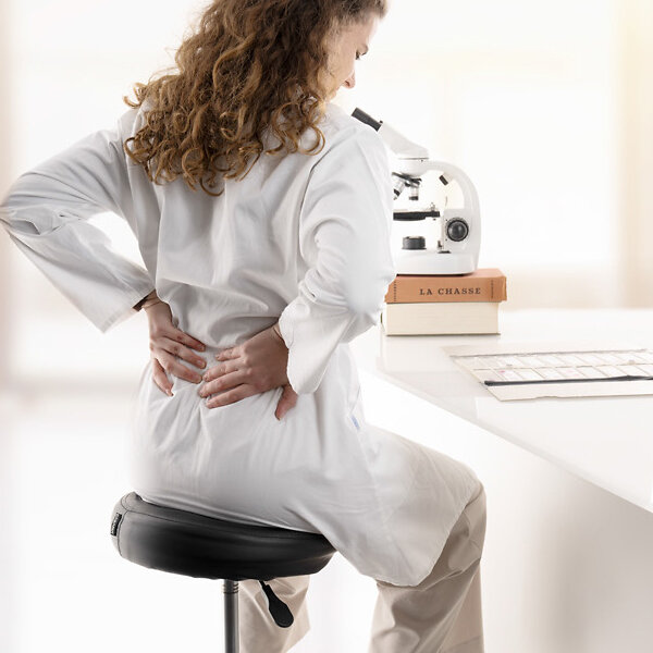 EN_wp_Ergonomic-Solutions-Clinical-Microscopy-1-4_Probleme_600x600